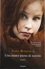 Una mano piena di nuvole (2012)